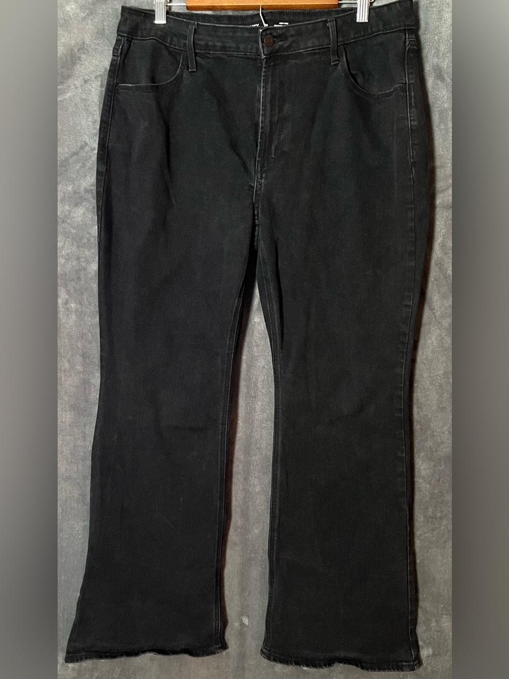 Old Navy size 16 Black High-Rise Wow Flare Jeans